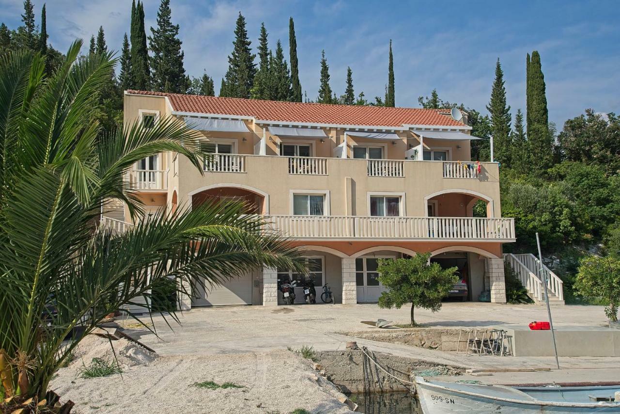 Oyster Paradise Blue Apartment Стон Экстерьер фото