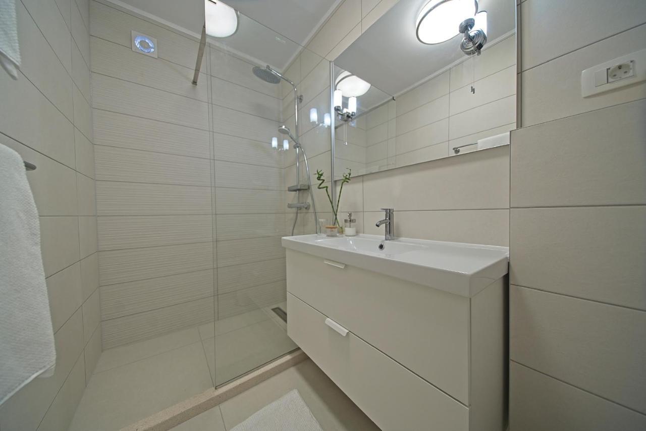 Oyster Paradise Blue Apartment Стон Экстерьер фото